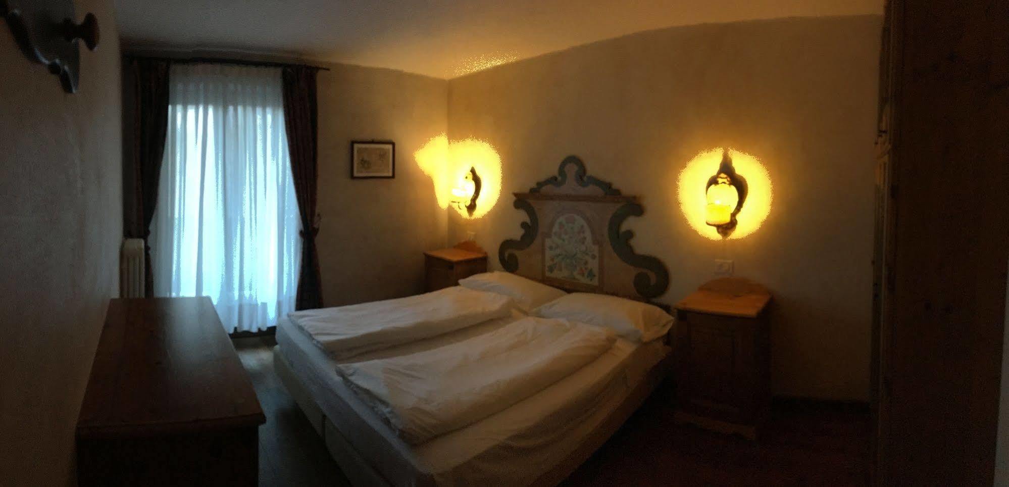 Hotel Perla 3*
